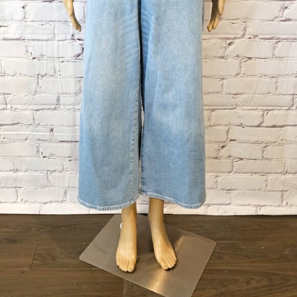 H&M - High waist culotte light wash blue jeans - Picture 5 of 11